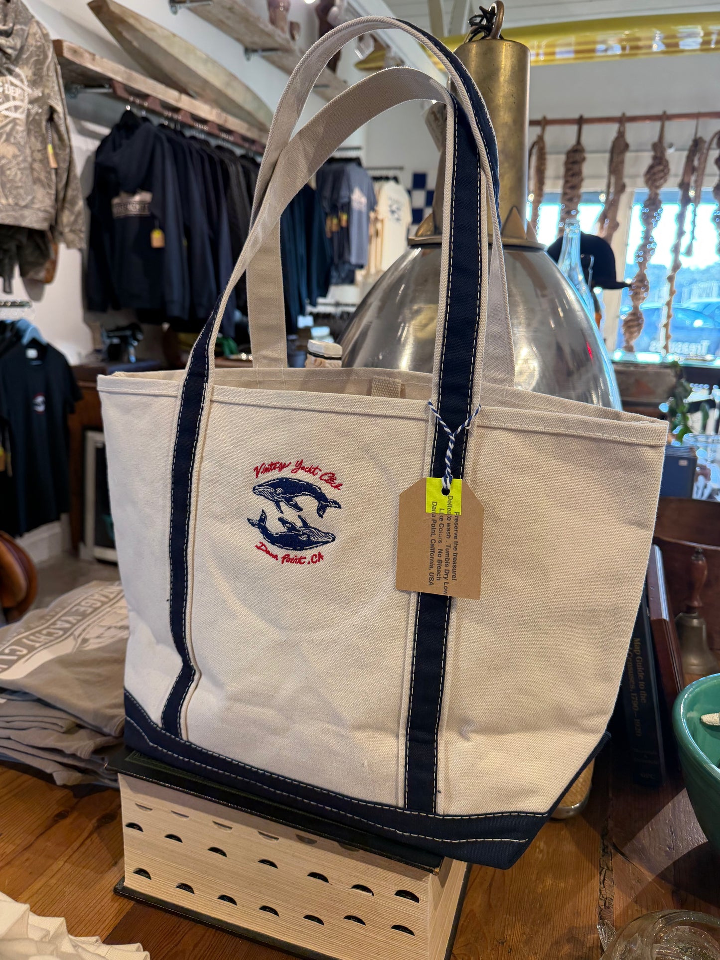 VYC Whale Large Tote - Cream & Navy